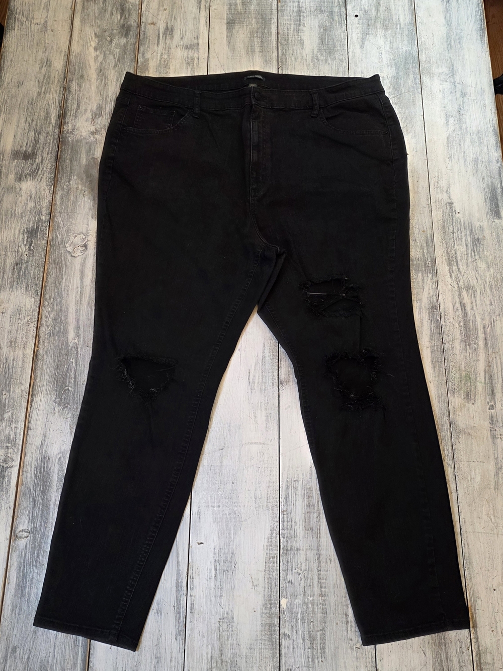 Wild Fable Women's Black Slim Straight Distressed Jeans sz 20W